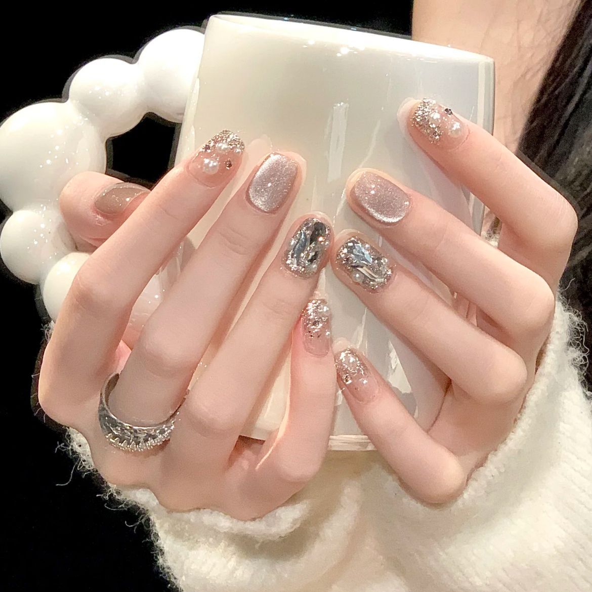 diamond cats eye nail