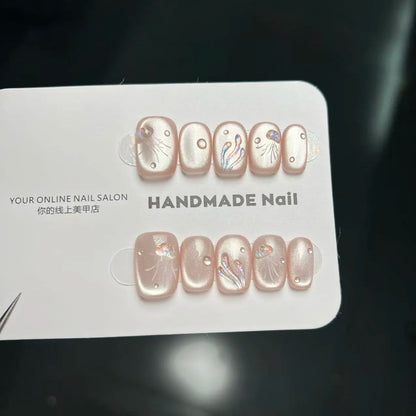 Handmande pearlscent press in Nail