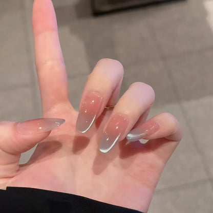 ice -cold cats eye nail